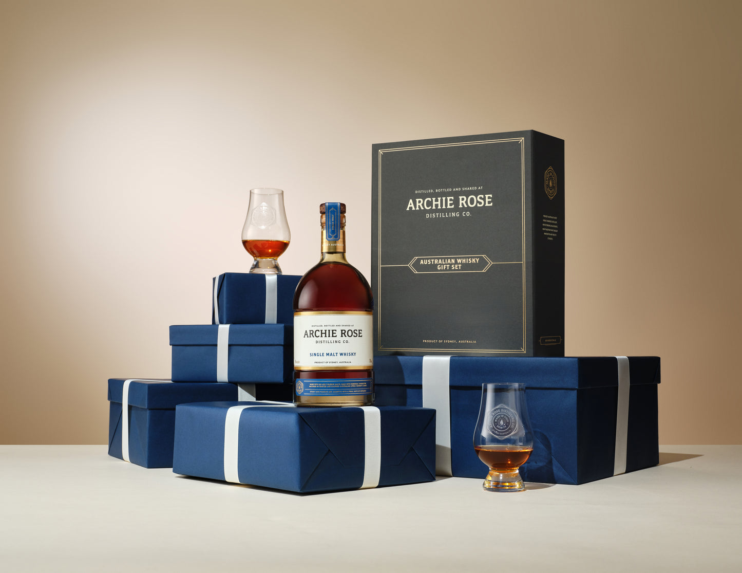 Single Malt Whisky & 2 Glencairn Glasses Gift Pack